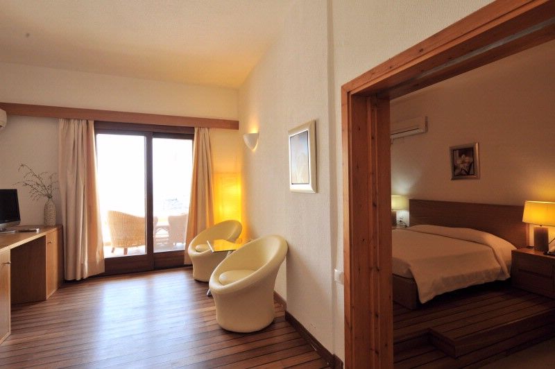 One Bedroom Suite